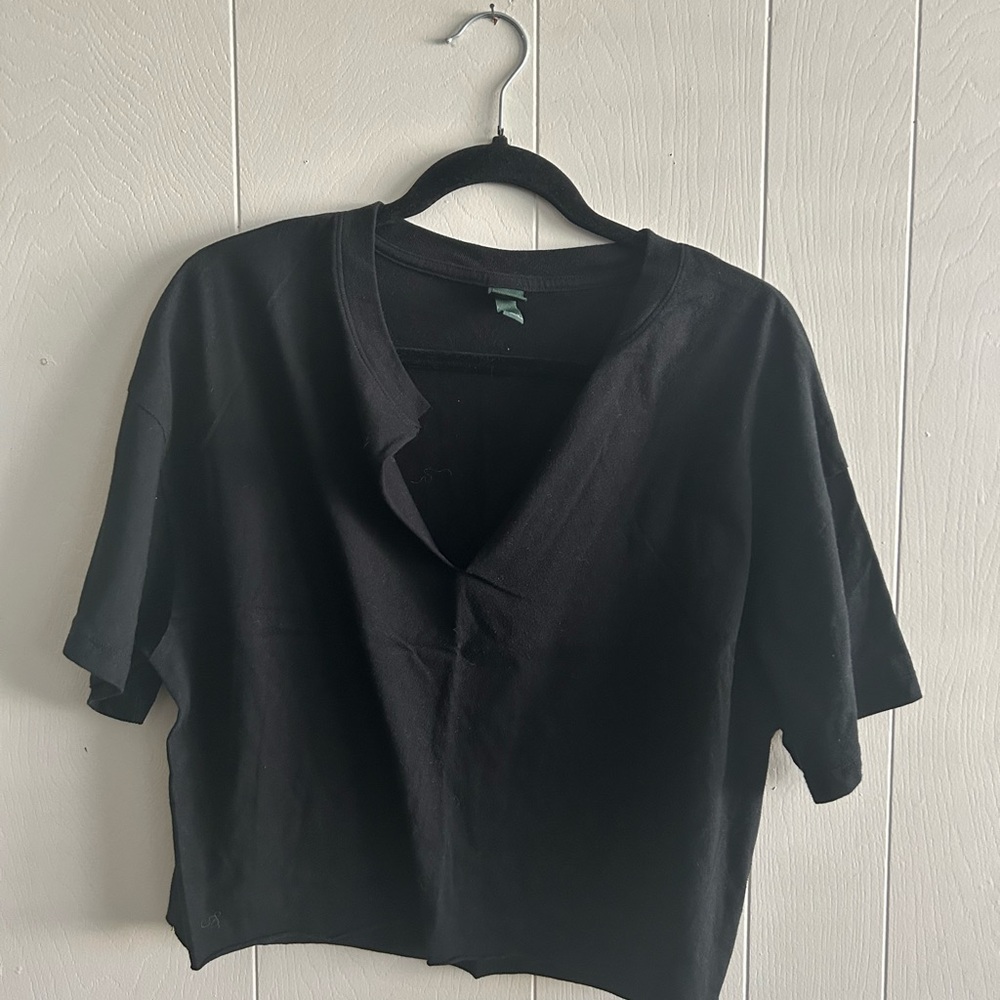 Wild Fable Black Short sleeve crop Tee